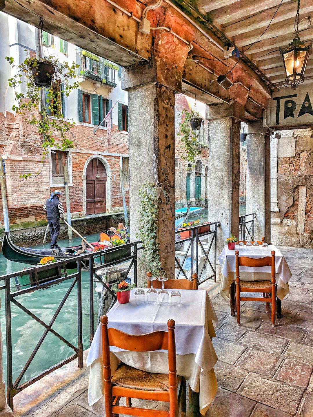 Find Local Travel Gems Using This Simple Google Translate Trick